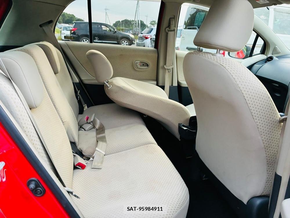 Toyota VITZ 2007-08 7933419-8