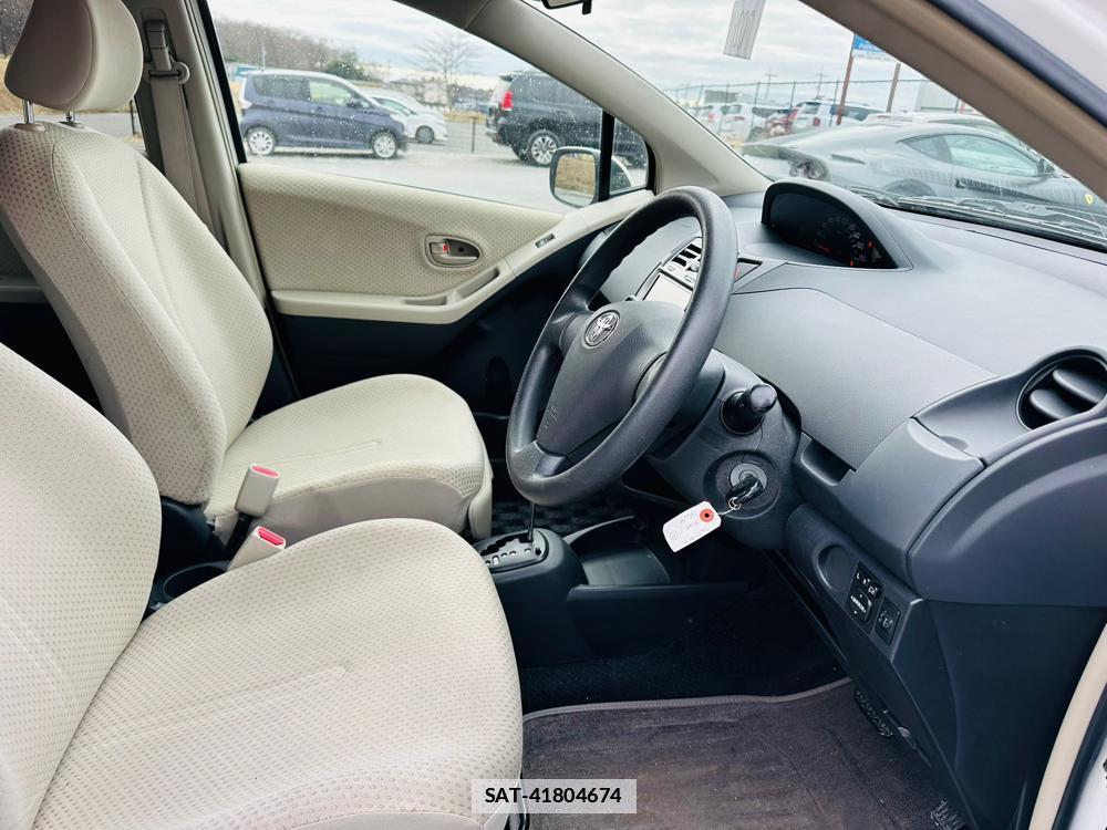 Toyota VITZ 2006-03 3401828-8