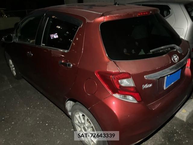 Toyota VITZ 2016-01 8210879-4