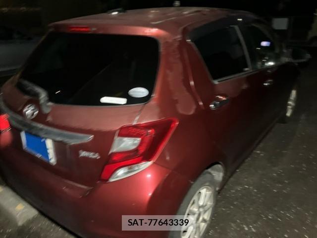 Toyota VITZ 2016-01 8210879-5