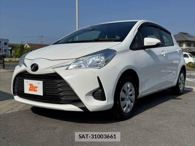Toyota VITZ 2017-06 8210869-9