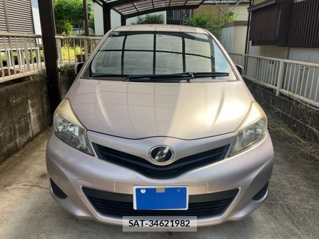 Toyota VITZ 2012-04 8210872-0