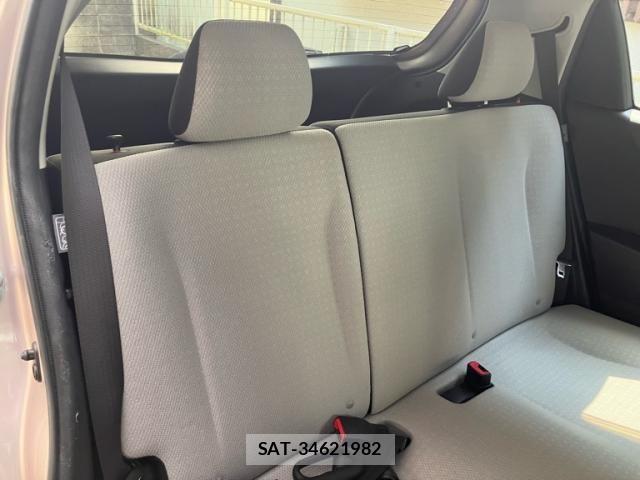 Toyota VITZ 2012-04 8210872-13