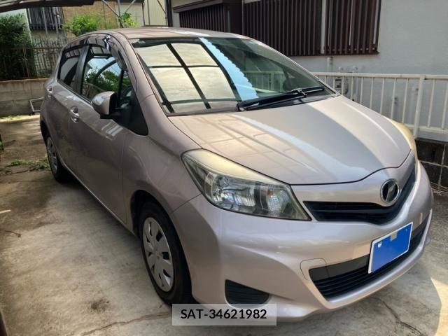 Toyota VITZ 2012-04 8210872-1