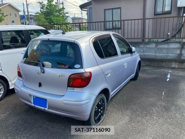 Toyota VITZ 2004-03 8210876-20