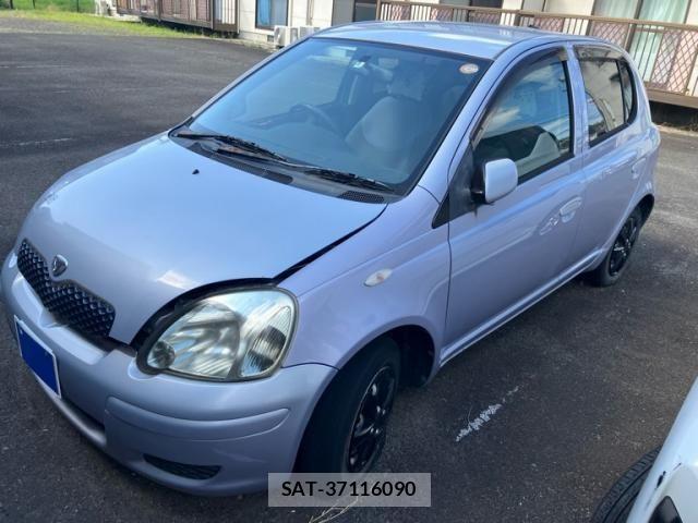 Toyota VITZ 2004-03 8210876-2