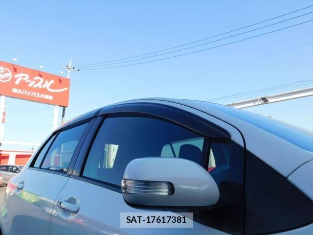 Toyota VITZ 2009-07 8210875-14