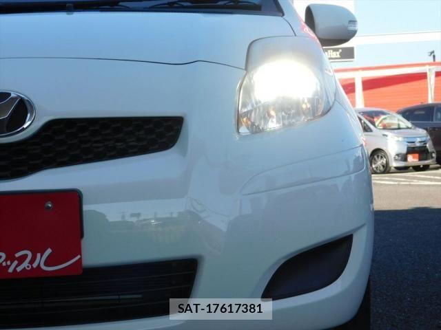 Toyota VITZ 2009-07 8210875-25