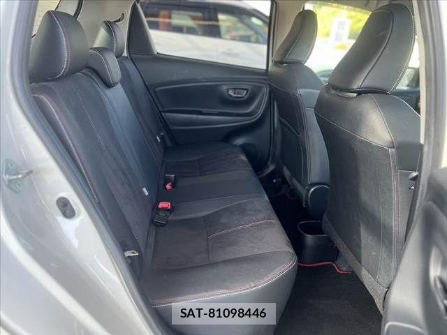 Toyota VITZ 2016-11 8210866-17