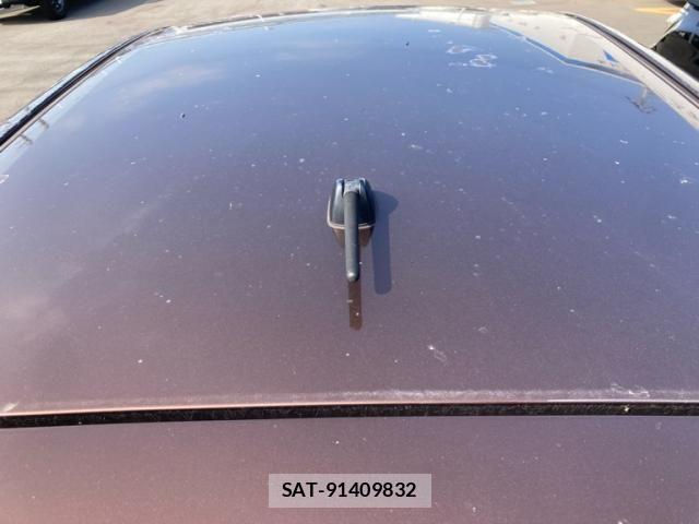 Toyota VITZ 2013-09 8210877-24