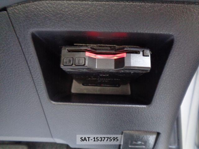 Toyota VITZ 2012-02 8210871-23