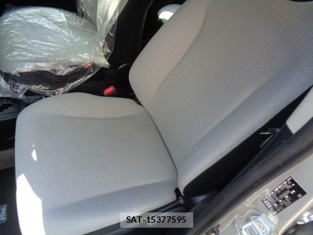 Toyota VITZ 2012-02 8210871-25