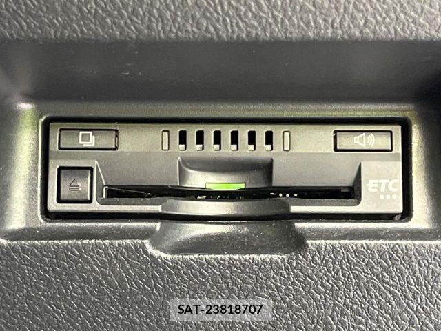 Toyota VITZ 2019-09 8210865-5