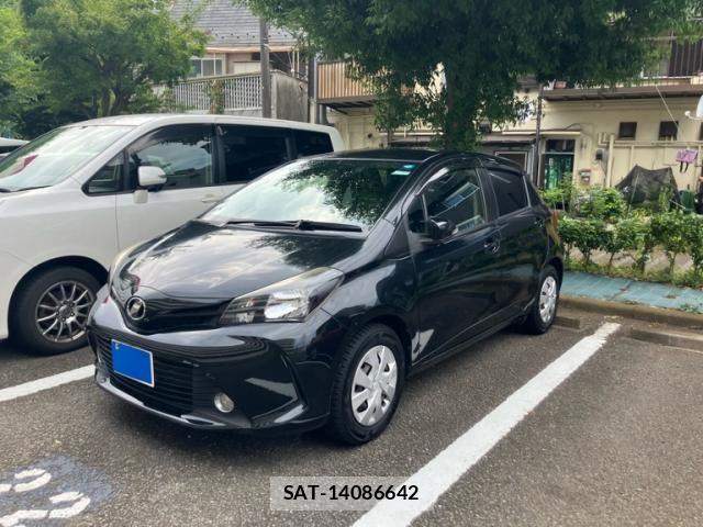 Toyota VITZ 2015-09 8232281-0
