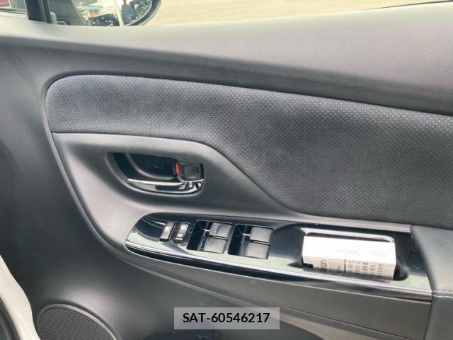 Toyota VITZ 2019-05 8232278-16