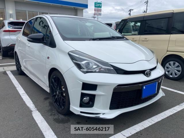 Toyota VITZ 2019-05 8232278-3