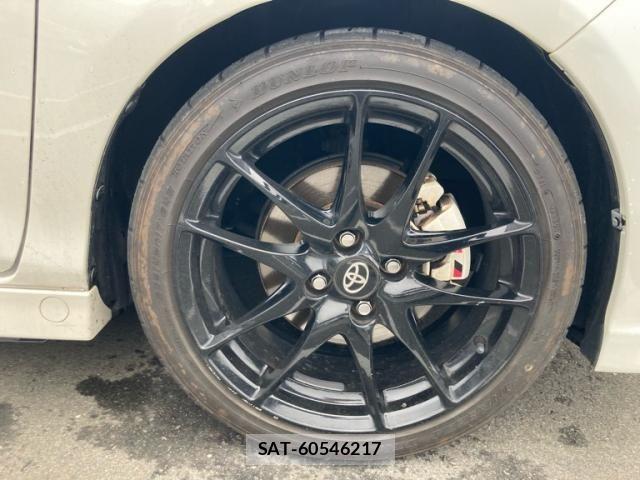Toyota VITZ 2019-05 8232278-8