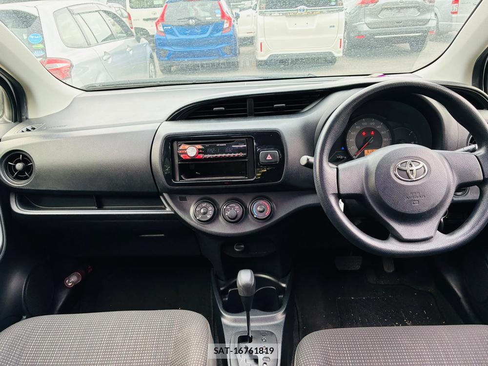 Toyota VITZ 2019-07 8144169-12