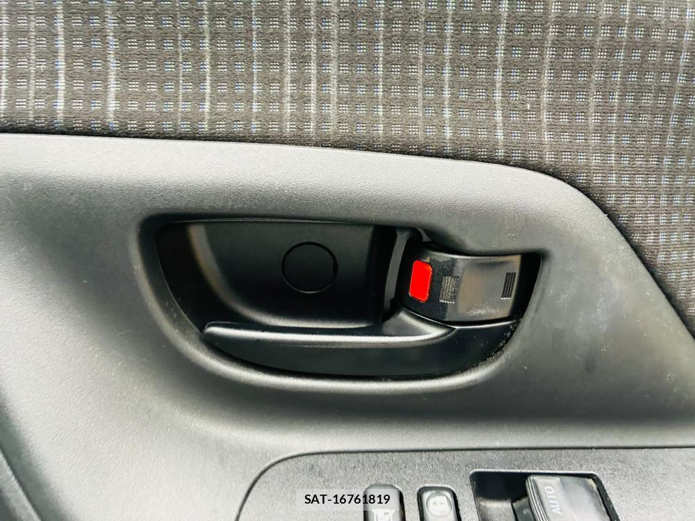 Toyota VITZ 2019-07 8144169-20