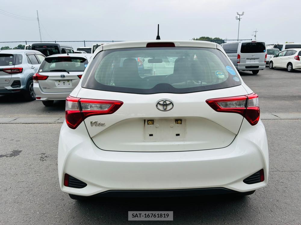 Toyota VITZ 2019-07 8144169-3