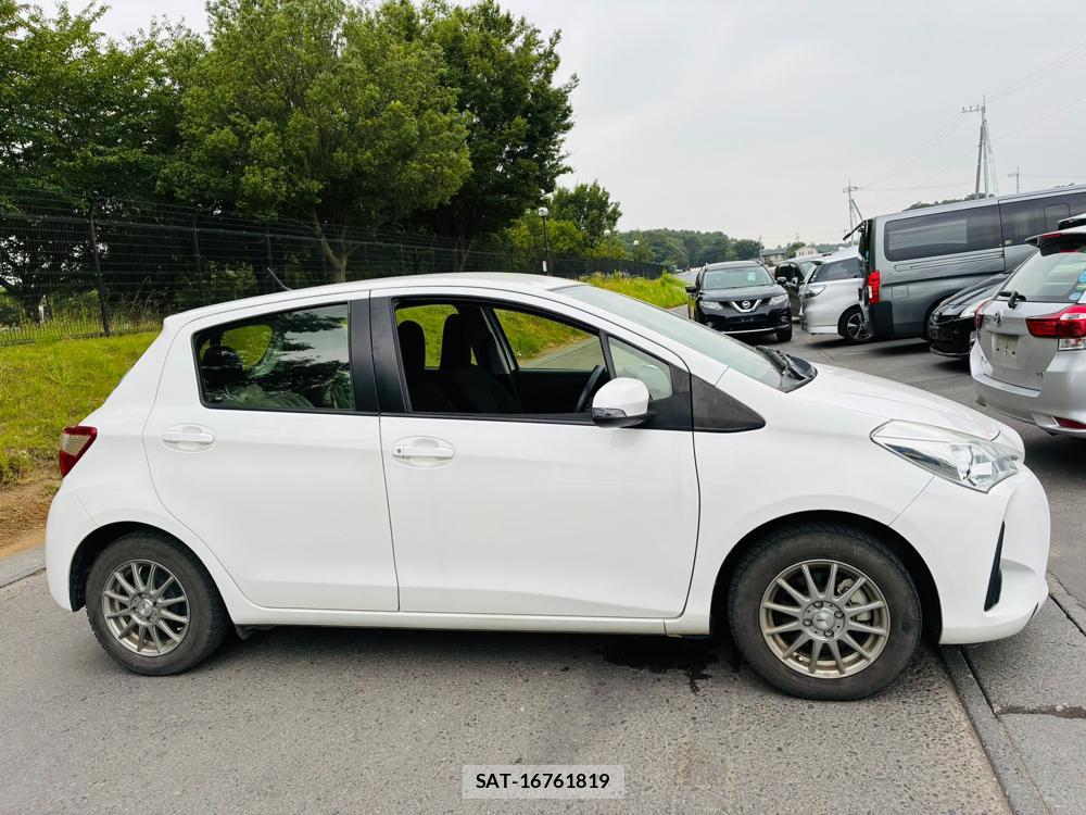 Toyota VITZ 2019-07 8144169-5