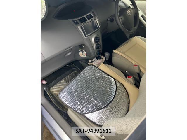 Toyota VITZ 2009-01 8232288-16