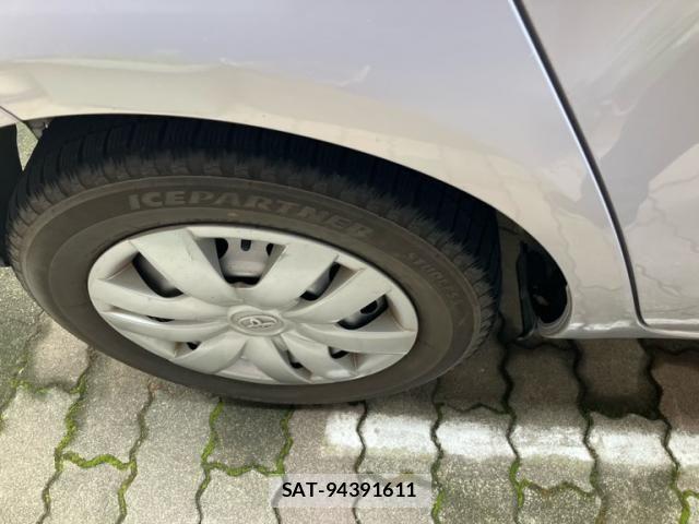 Toyota VITZ 2009-01 8232288-3