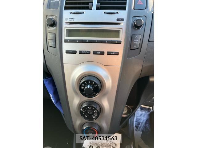 Toyota VITZ 2008-04 8232286-13