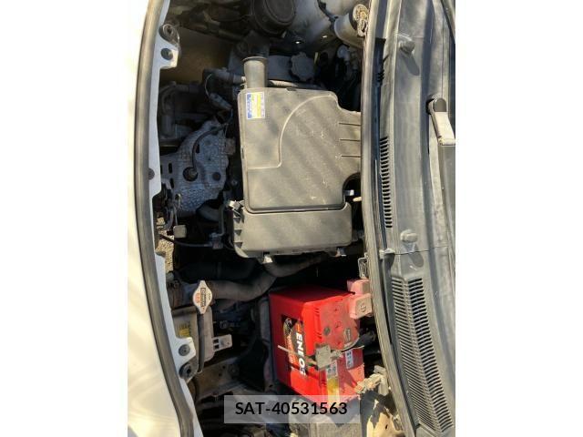 Toyota VITZ 2008-04 8232286-16