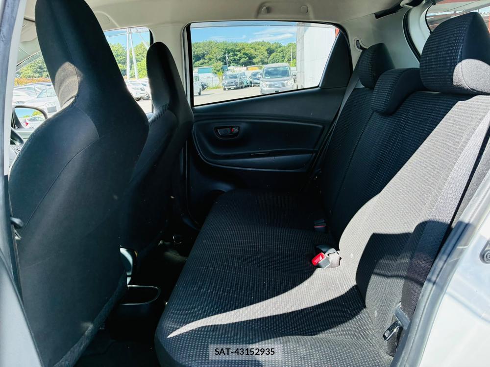 Toyota VITZ 2019-07 8107904-9