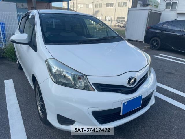 Toyota VITZ 2012-04 8247073-0