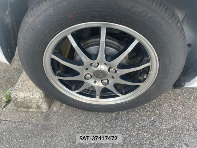 Toyota VITZ 2012-04 8247073-6