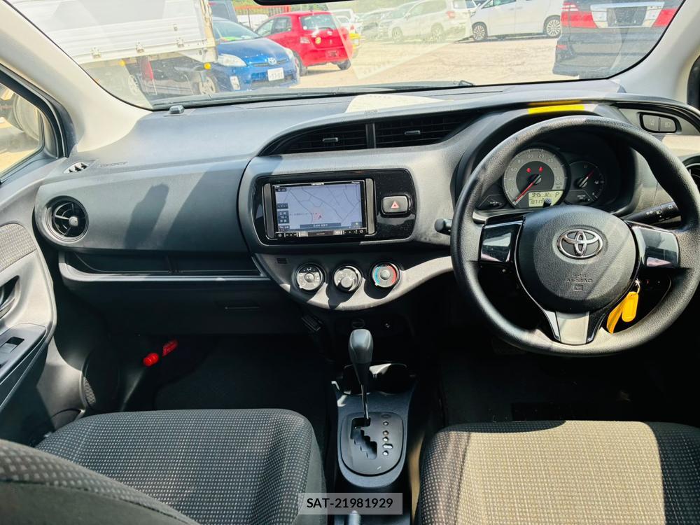 Toyota VITZ 2019-06 8091779-12