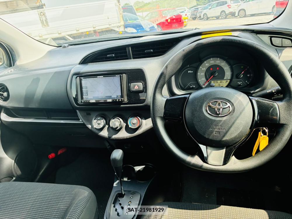 Toyota VITZ 2019-06 8091779-13