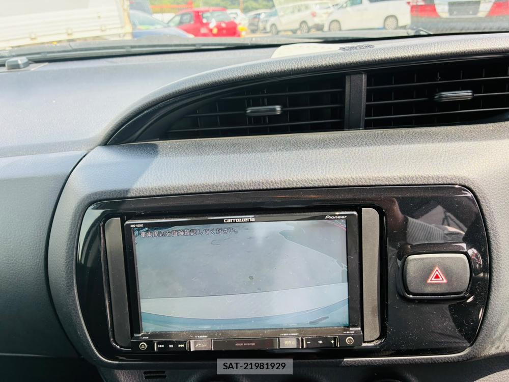 Toyota VITZ 2019-06 8091779-18