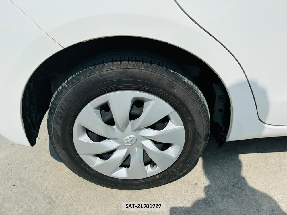 Toyota VITZ 2019-06 8091779-27
