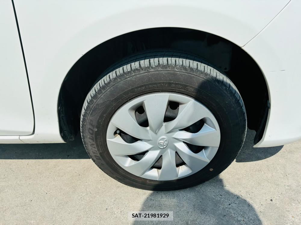 Toyota VITZ 2019-06 8091779-28