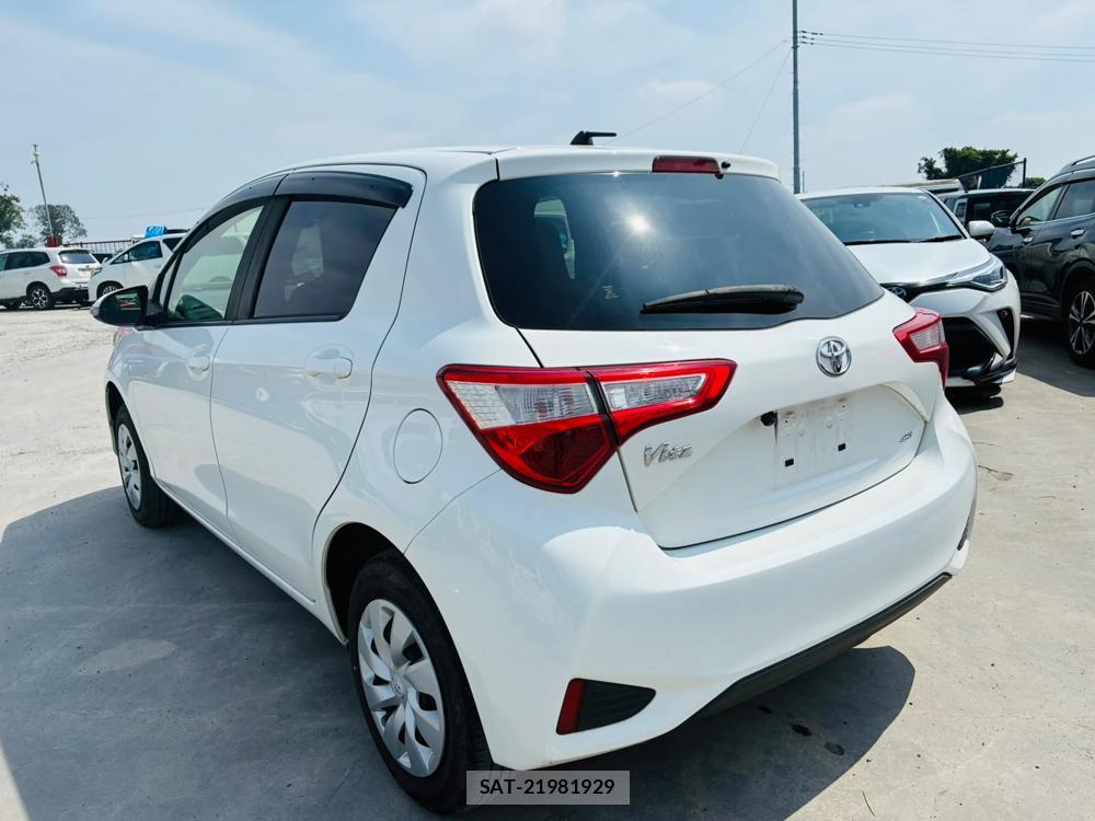 Toyota VITZ 2019-06 8091779-2