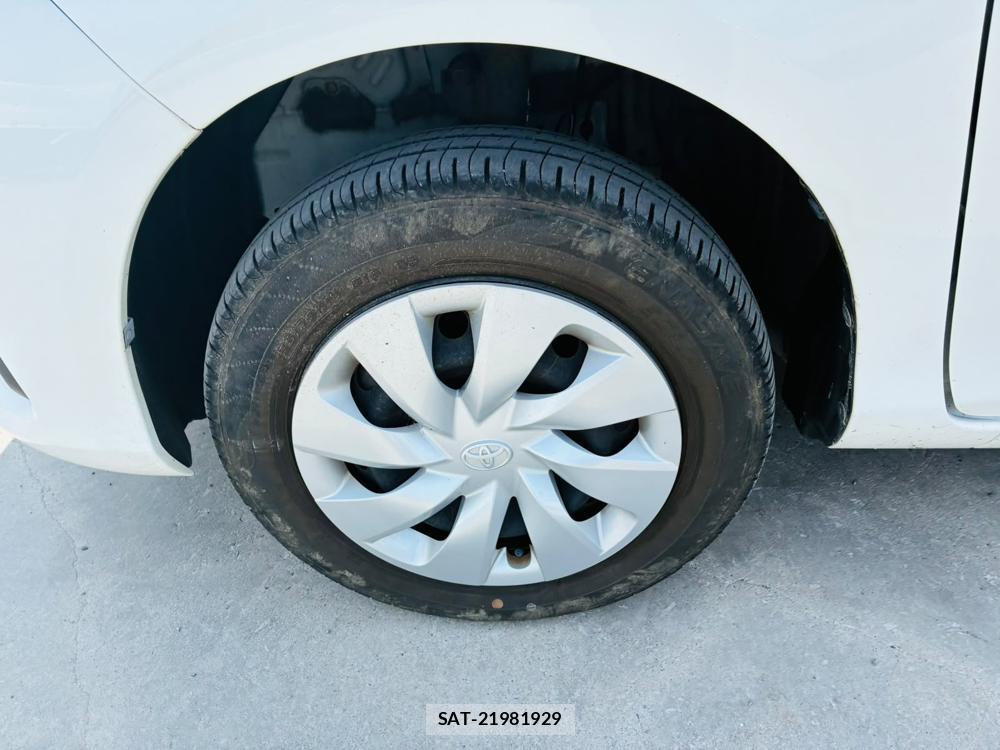 Toyota VITZ 2019-06 8091779-29