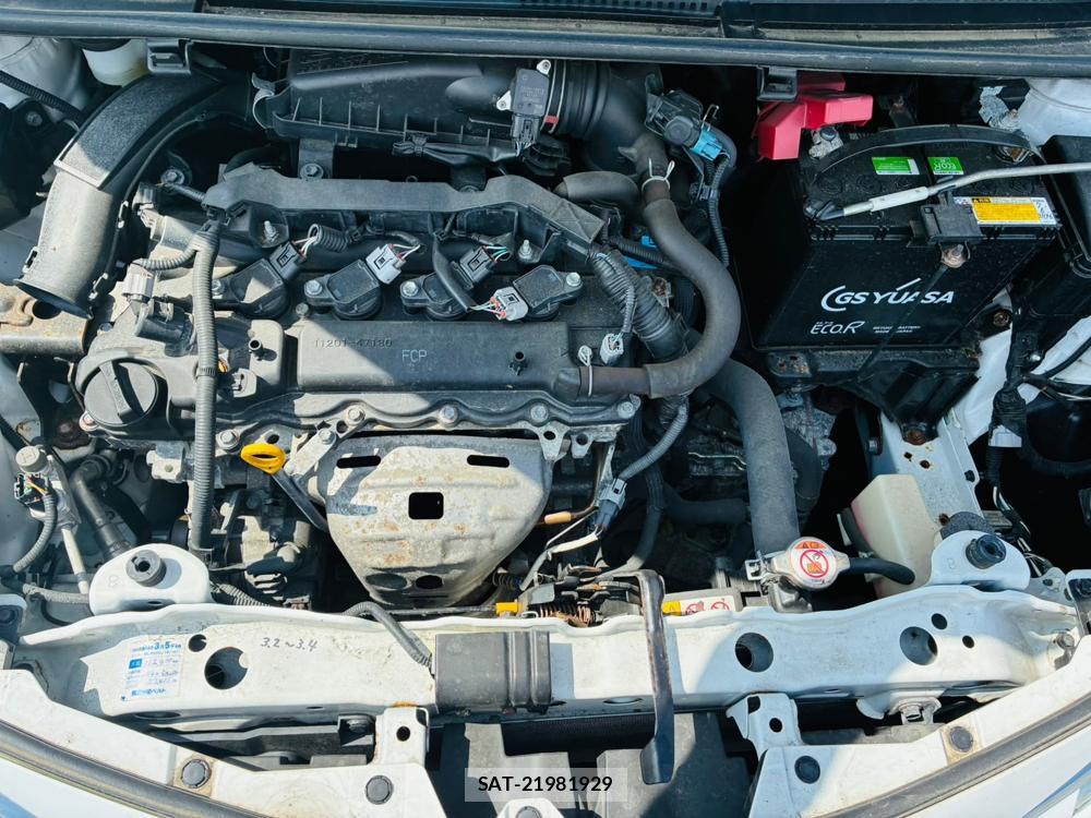Toyota VITZ 2019-06 8091779-33