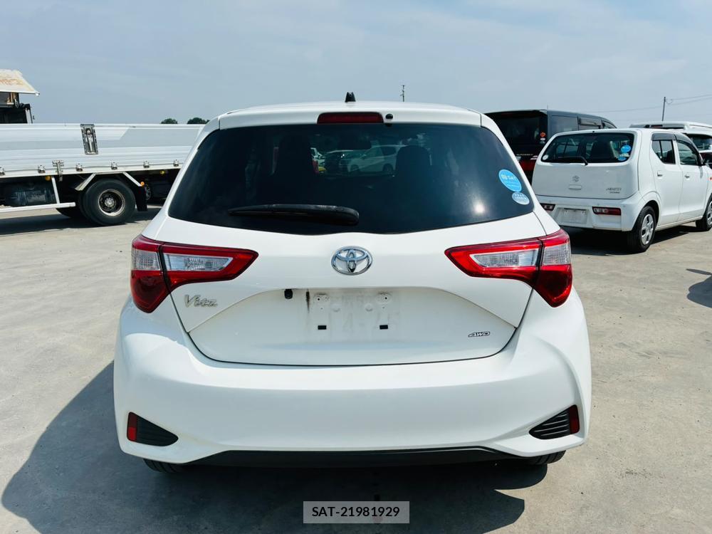 Toyota VITZ 2019-06 8091779-3
