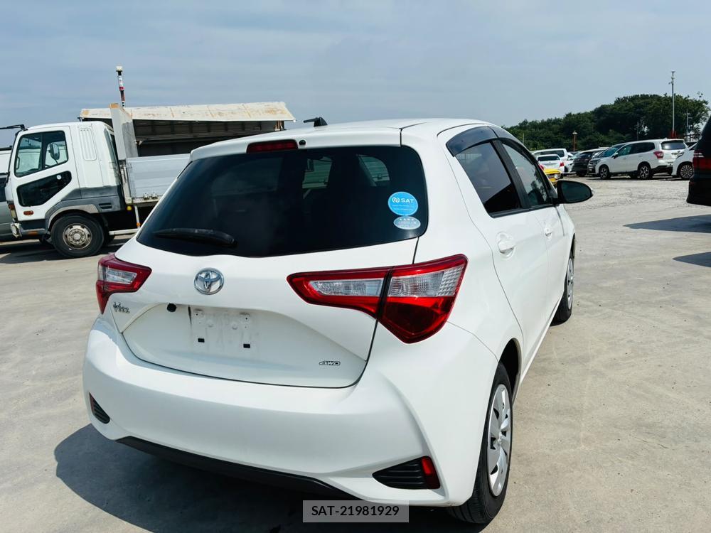 Toyota VITZ 2019-06 8091779-4