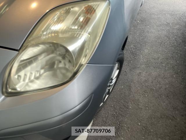 Toyota VITZ 2009-02 8317880-11