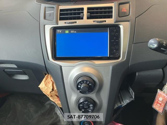 Toyota VITZ 2009-02 8317880-8