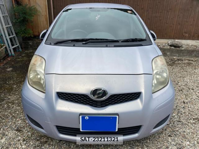 Toyota VITZ 2010-07 8317879-1
