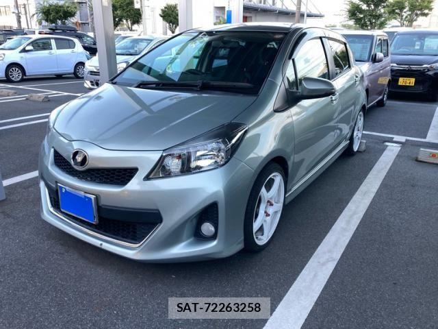 Toyota VITZ 2013-06 8317873-0