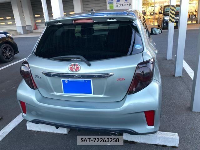 Toyota VITZ 2013-06 8317873-3