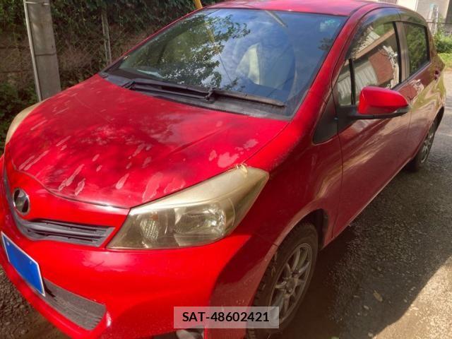 Toyota VITZ 2011-09 8317874-0