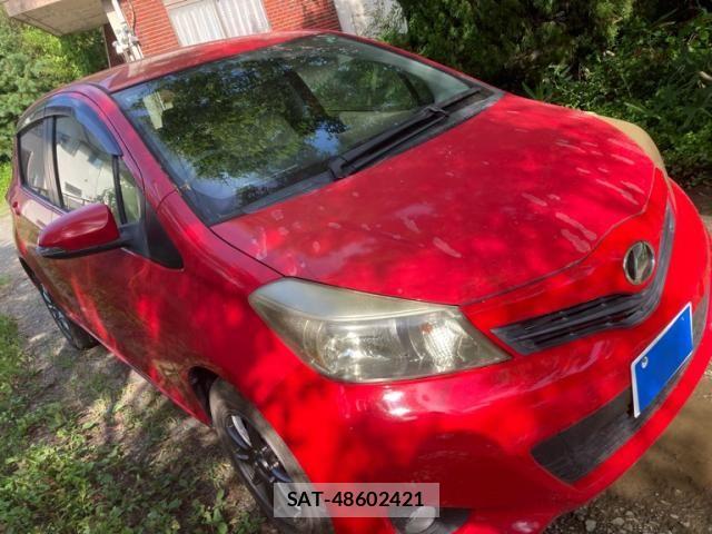 Toyota VITZ 2011-09 8317874-2