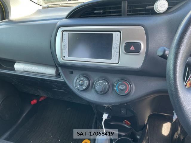 Toyota VITZ 2014-04 8317876-7
